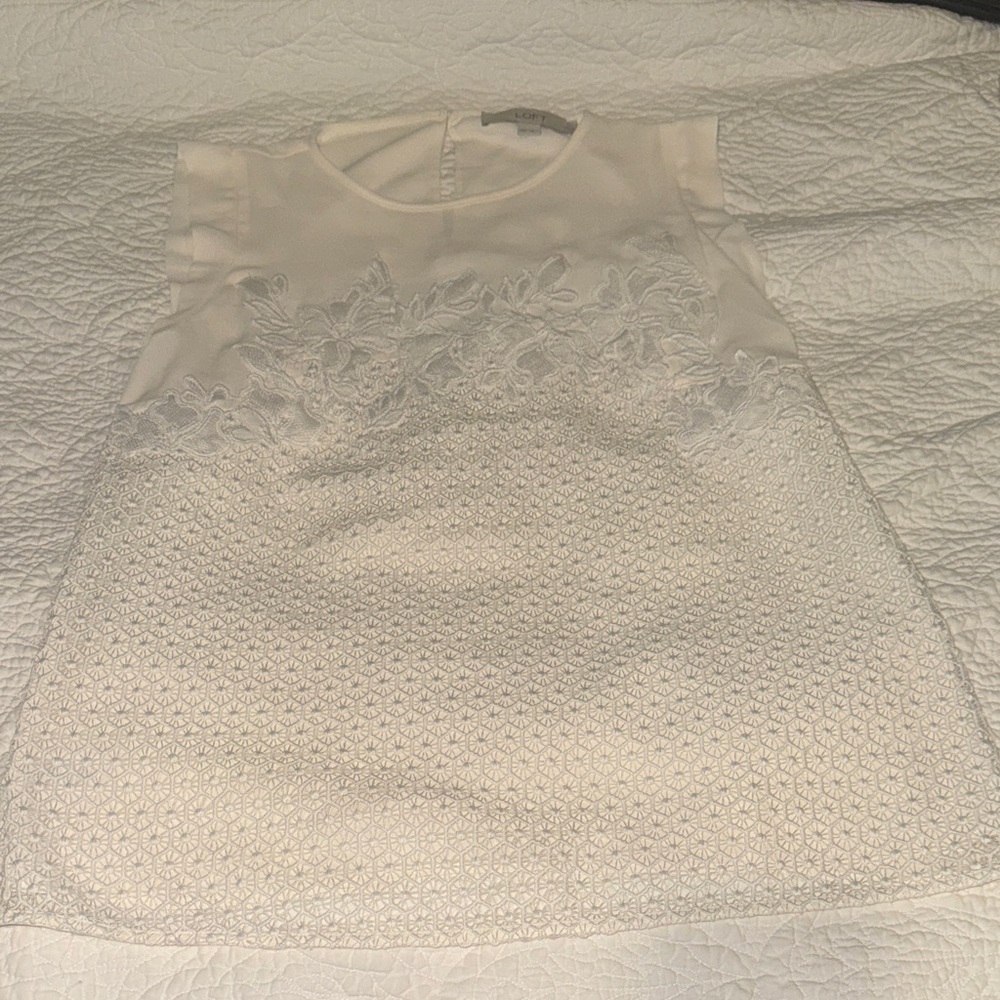 LOFT Ivory Lace Appliqué Sleeveless Blouse